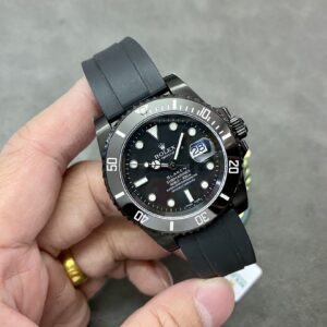 All black dive watch for men