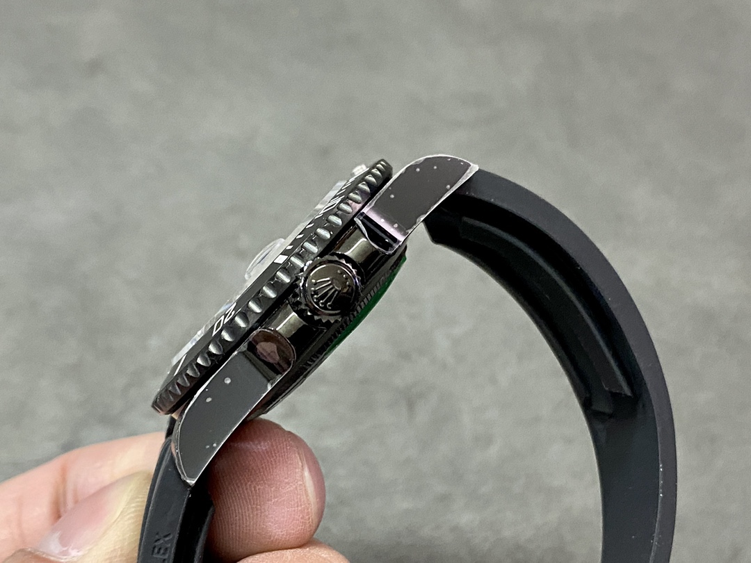 All black dive watch for men - 图片 8