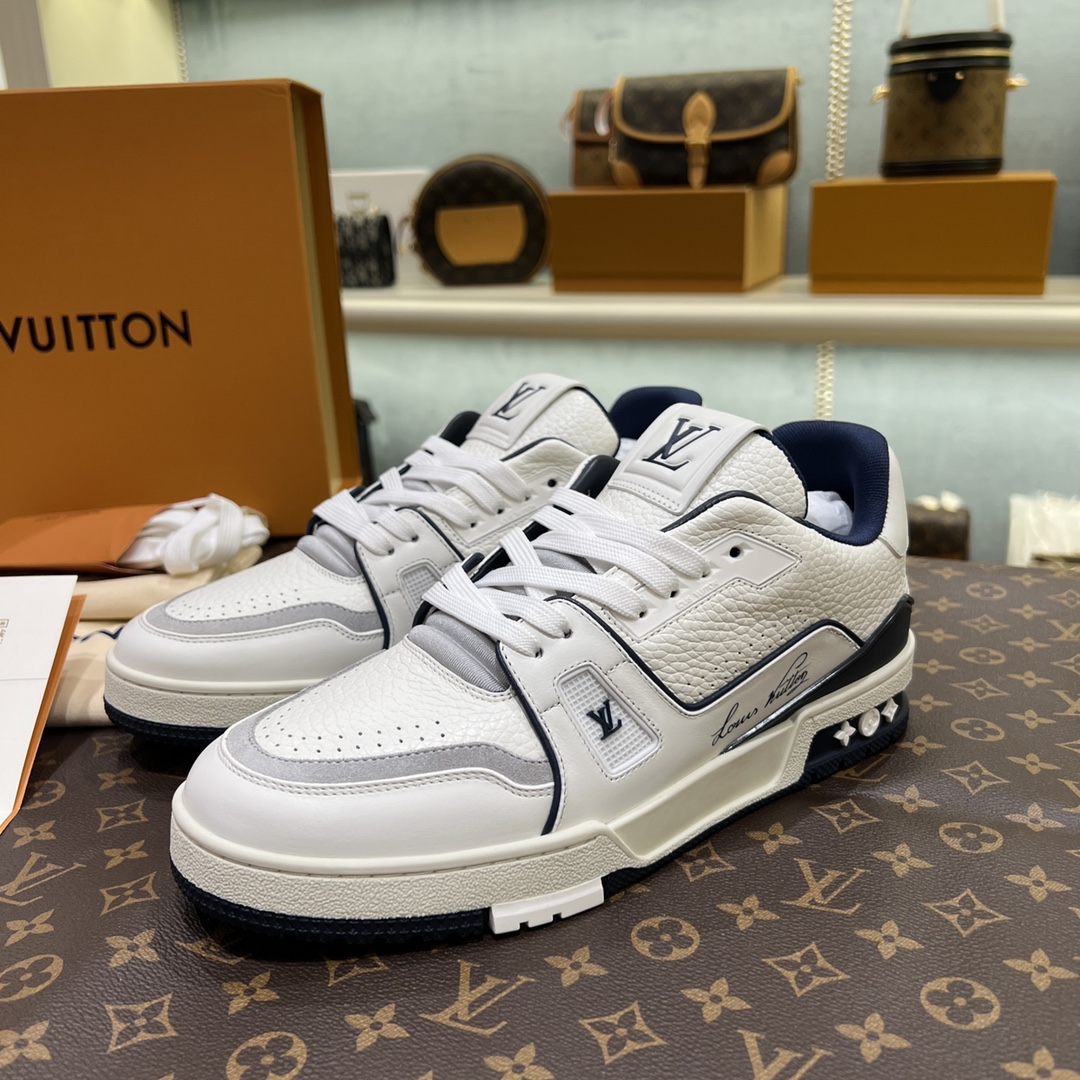 The latest LV Trainer runway model - 图片 3
