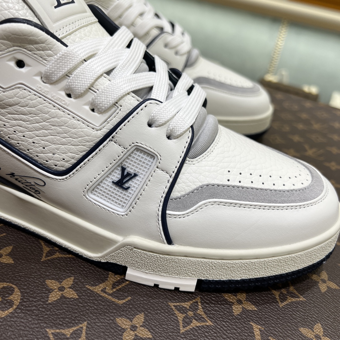The latest LV Trainer runway model - 图片 6