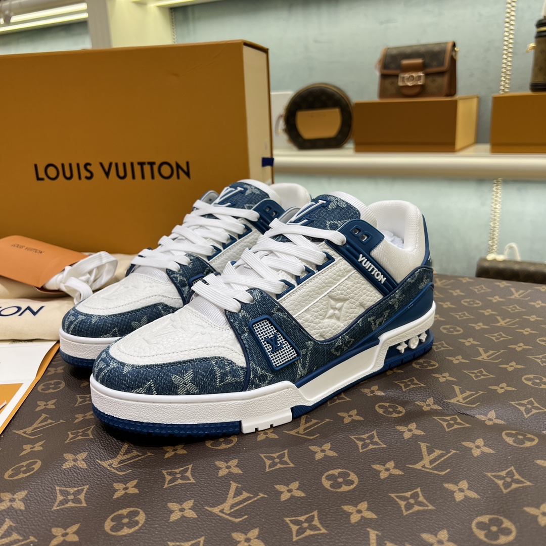 The latest LV Trainer runway model - 图片 4