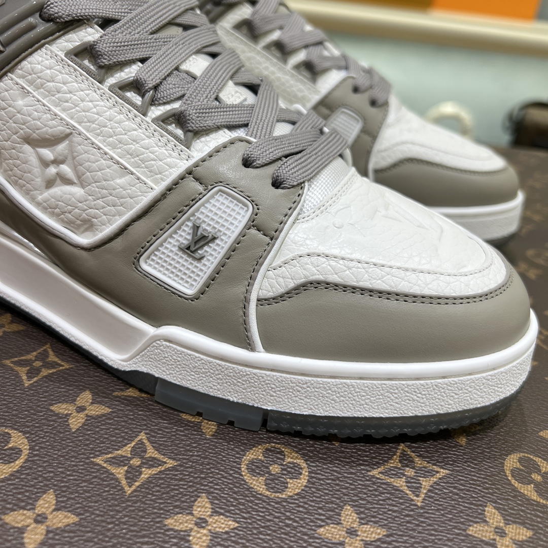 The latest LV Trainer runway model - 图片 6