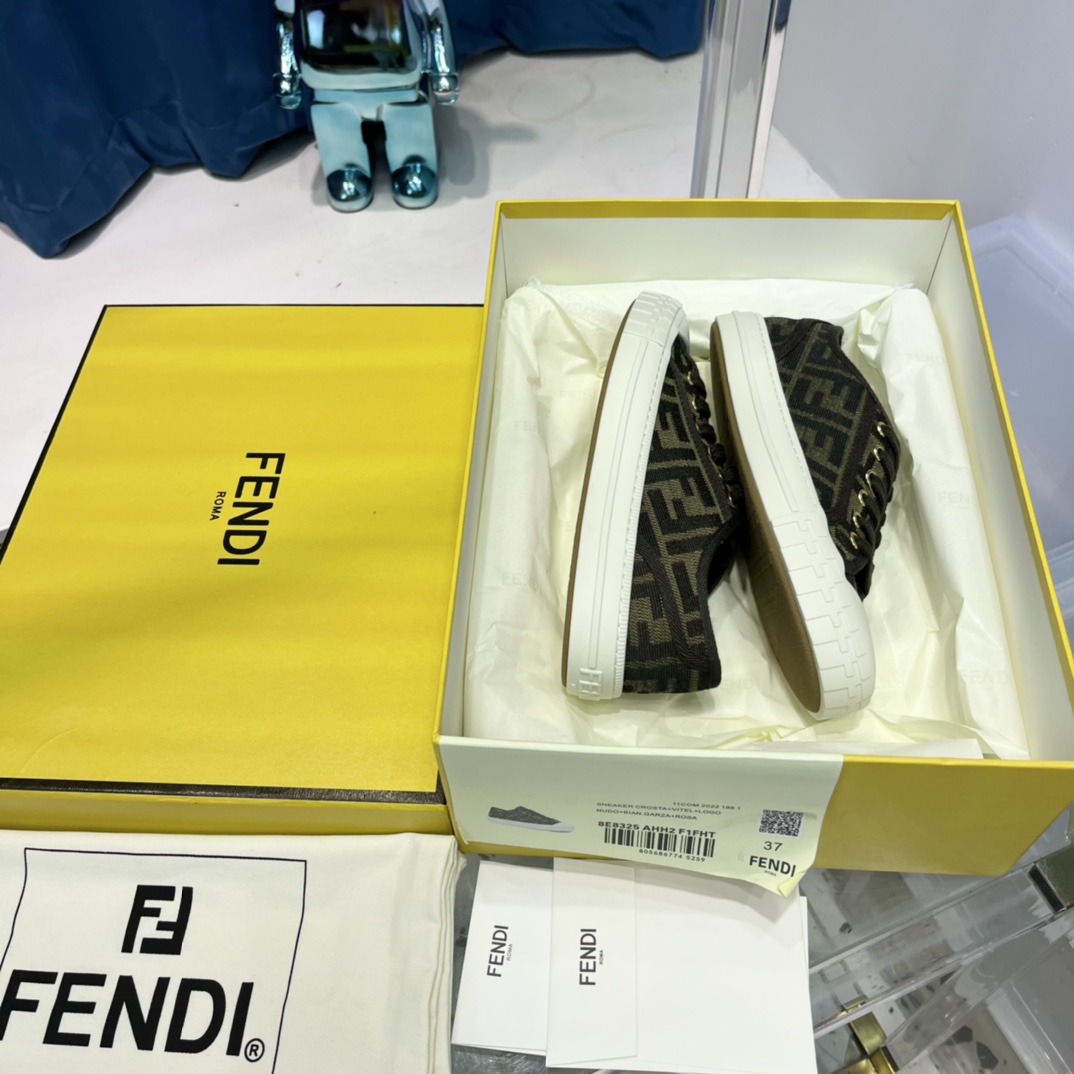 Versace x Fendi Match Collection - 图片 3