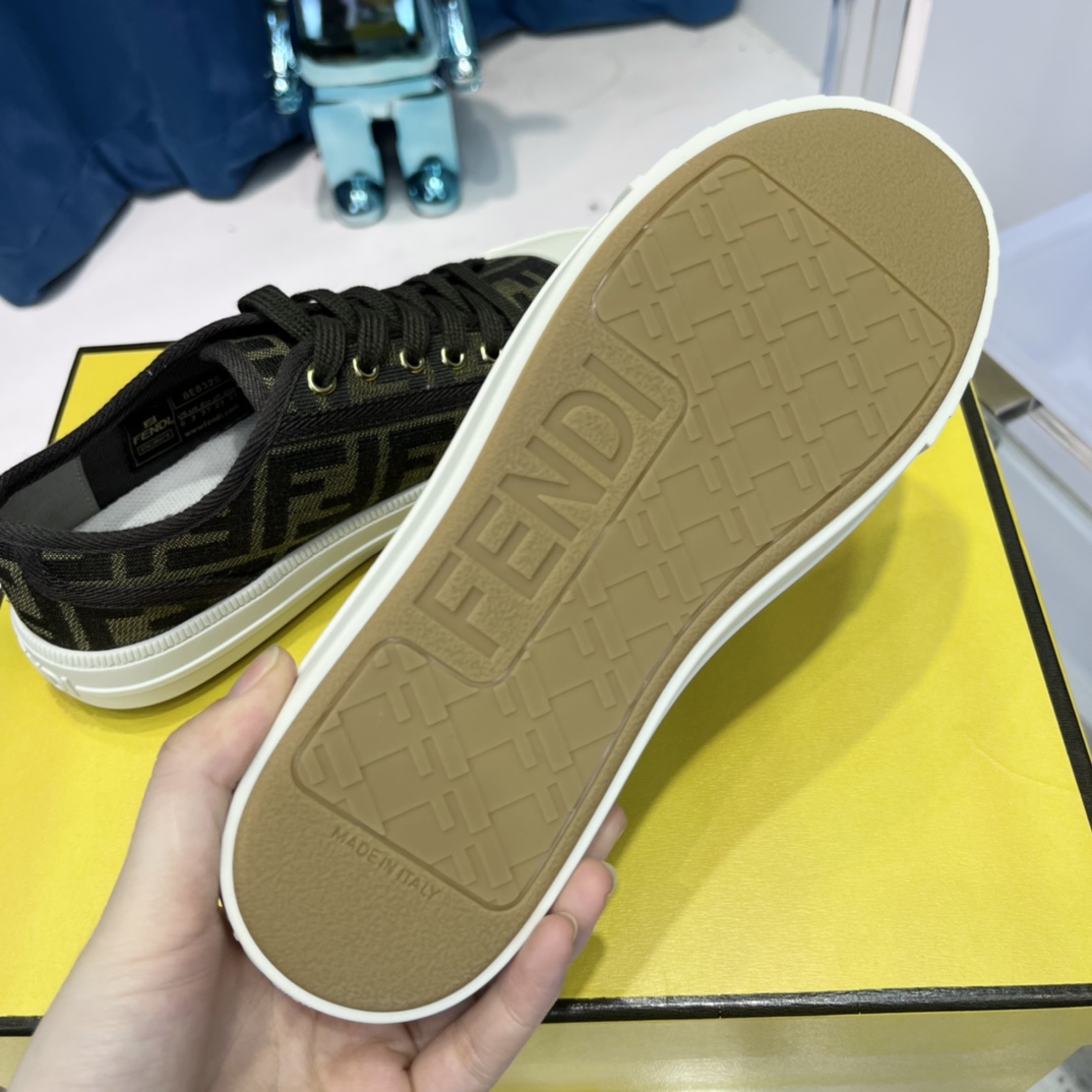 Versace x Fendi Match Collection - 图片 10