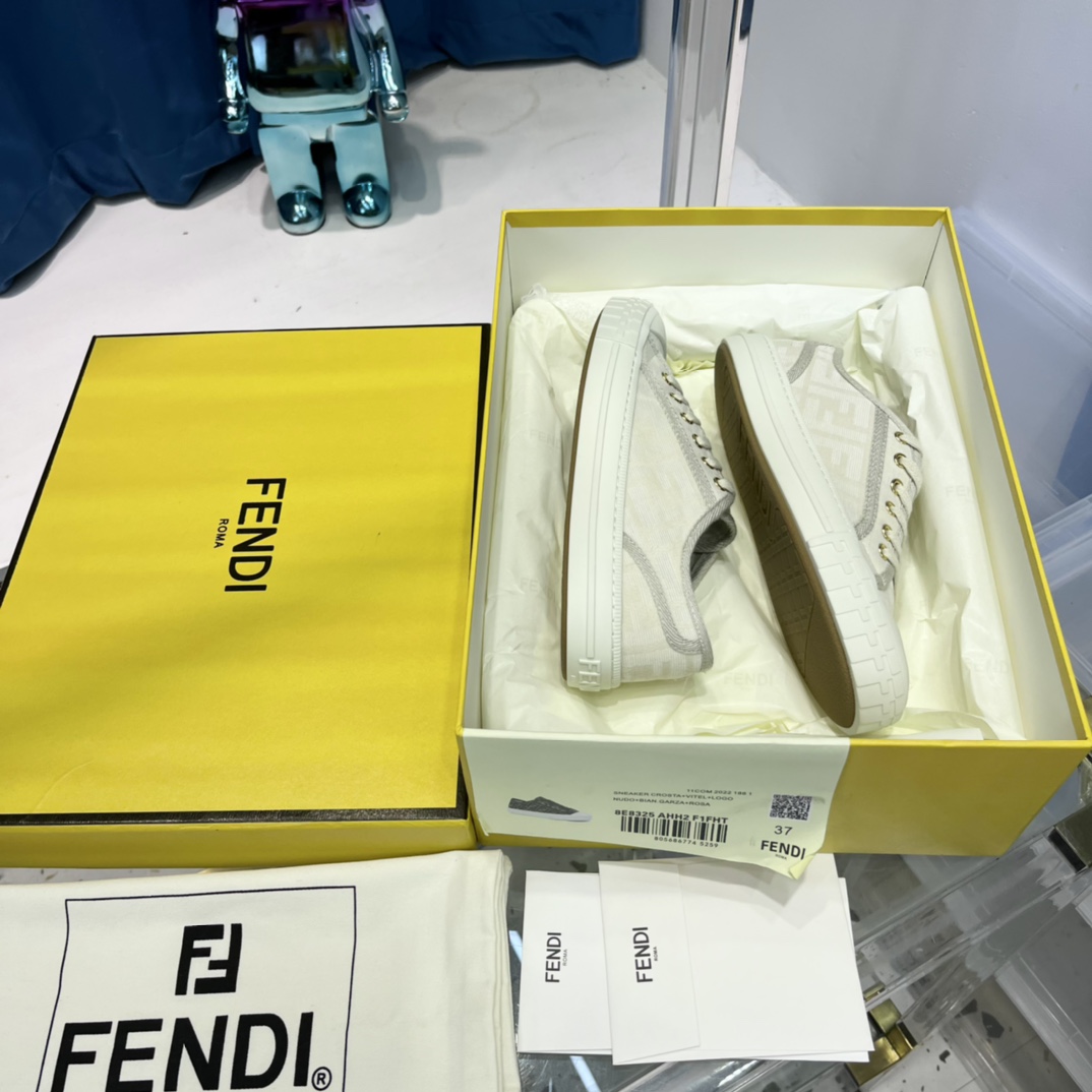 Versace x Fendi Match Collection - 图片 12