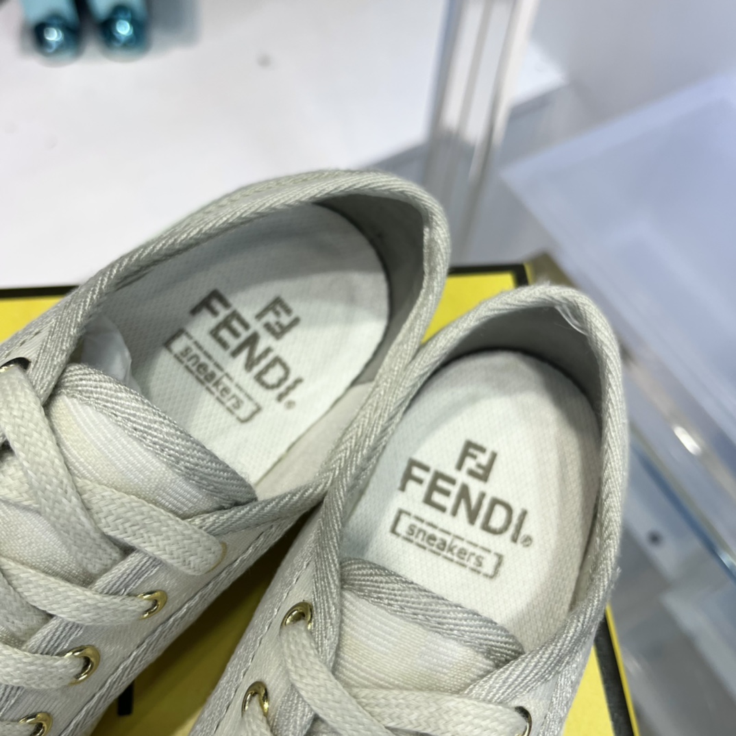 Versace x Fendi Match Collection - 图片 17