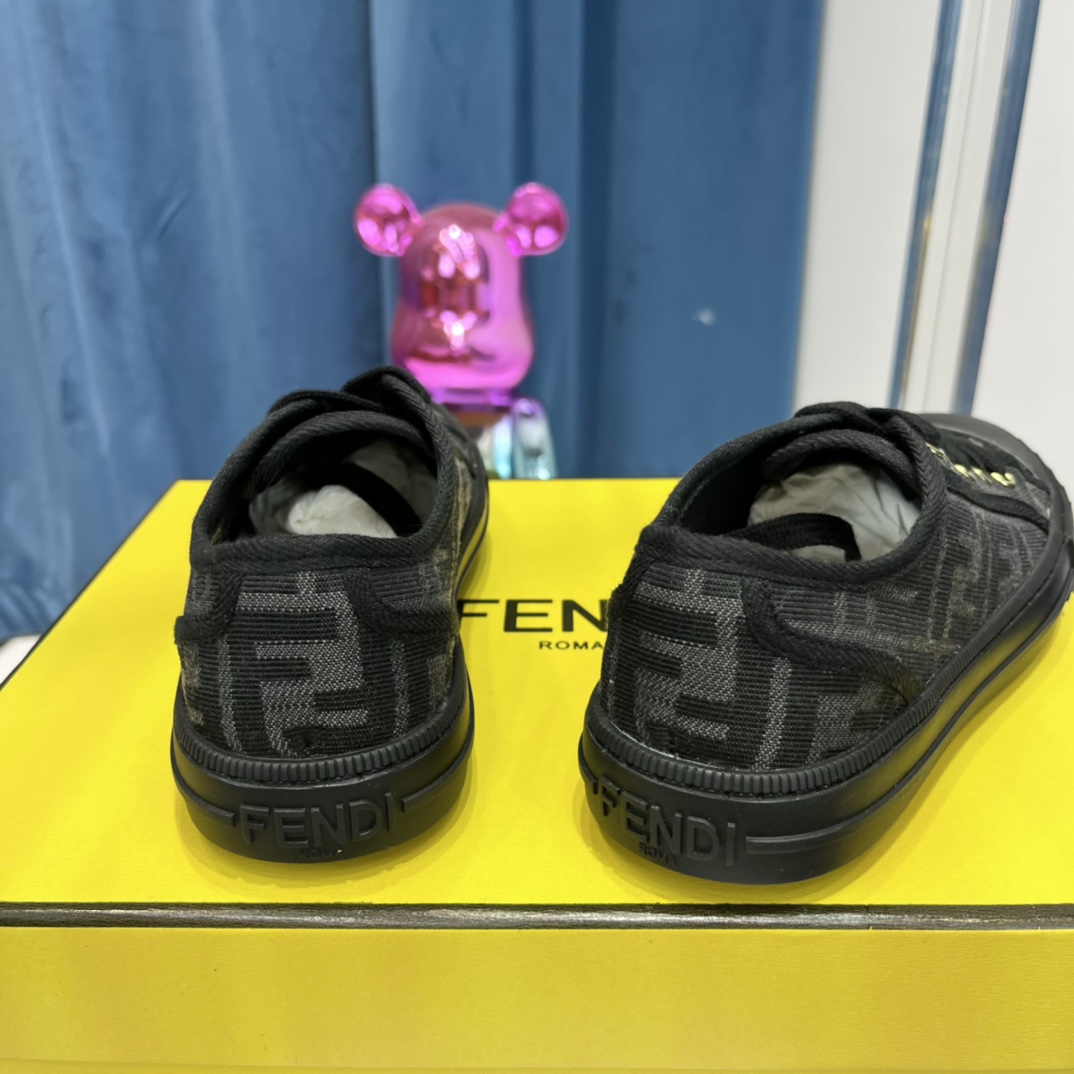 Versace x Fendi Match Collection - 图片 27