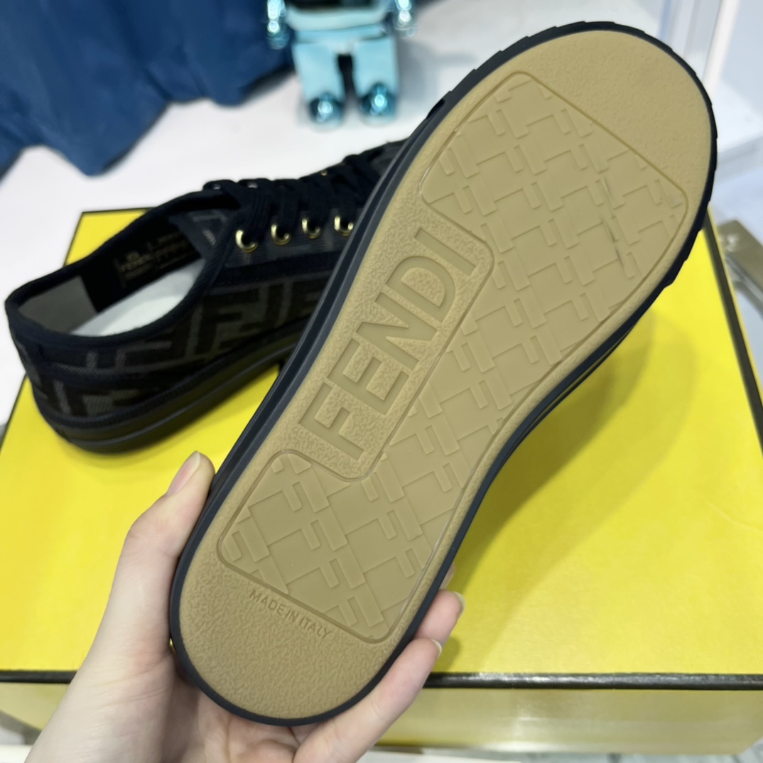 Versace x Fendi Match Collection - 图片 28