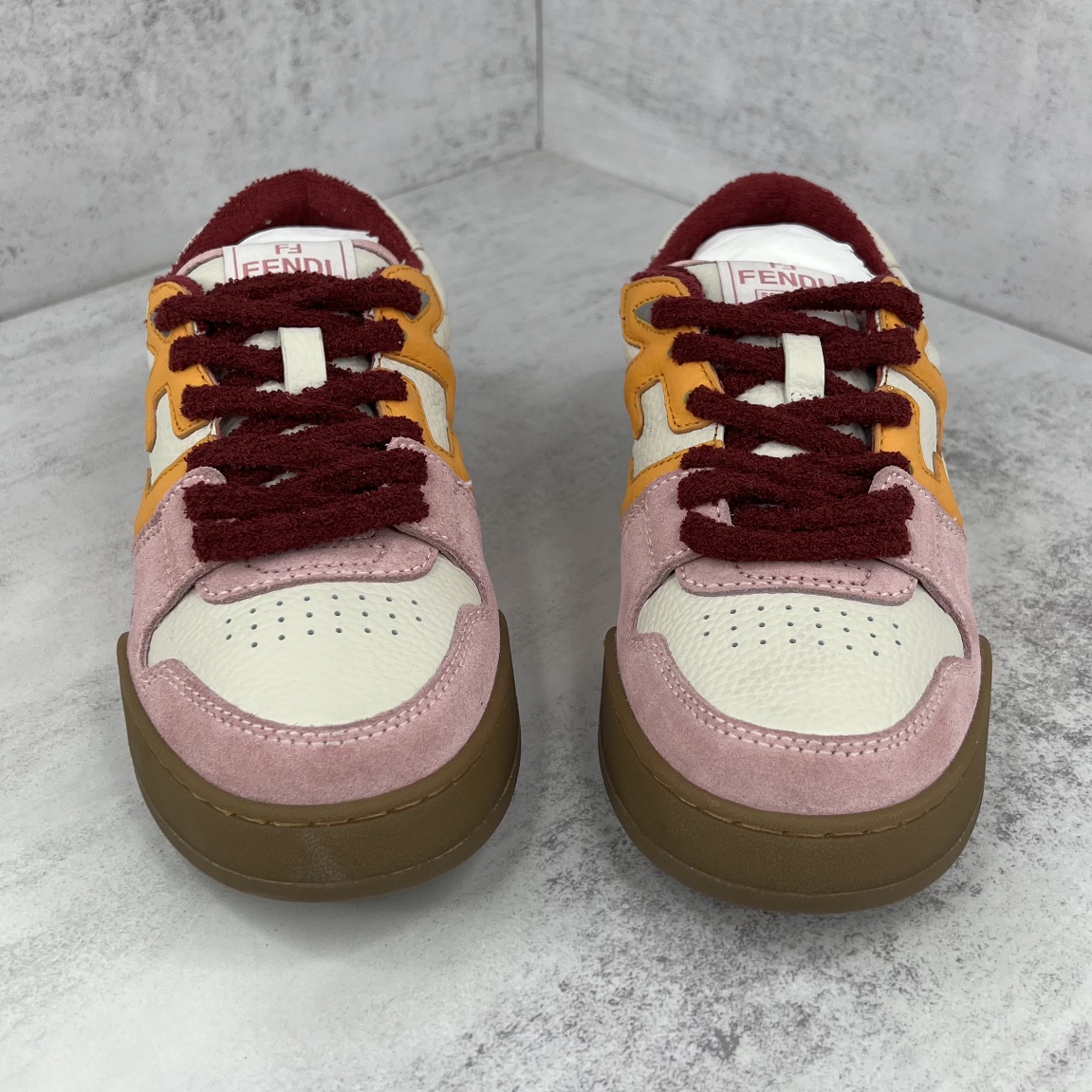 Fendi 22ss couple's casual shoes