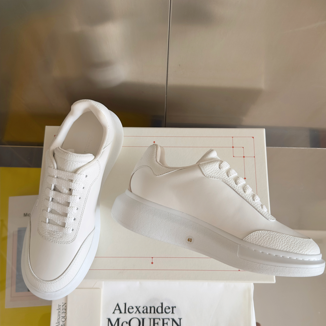 Alexander McQueen Couple Style Casual Sports Shoes White Sneakers - 图片 3