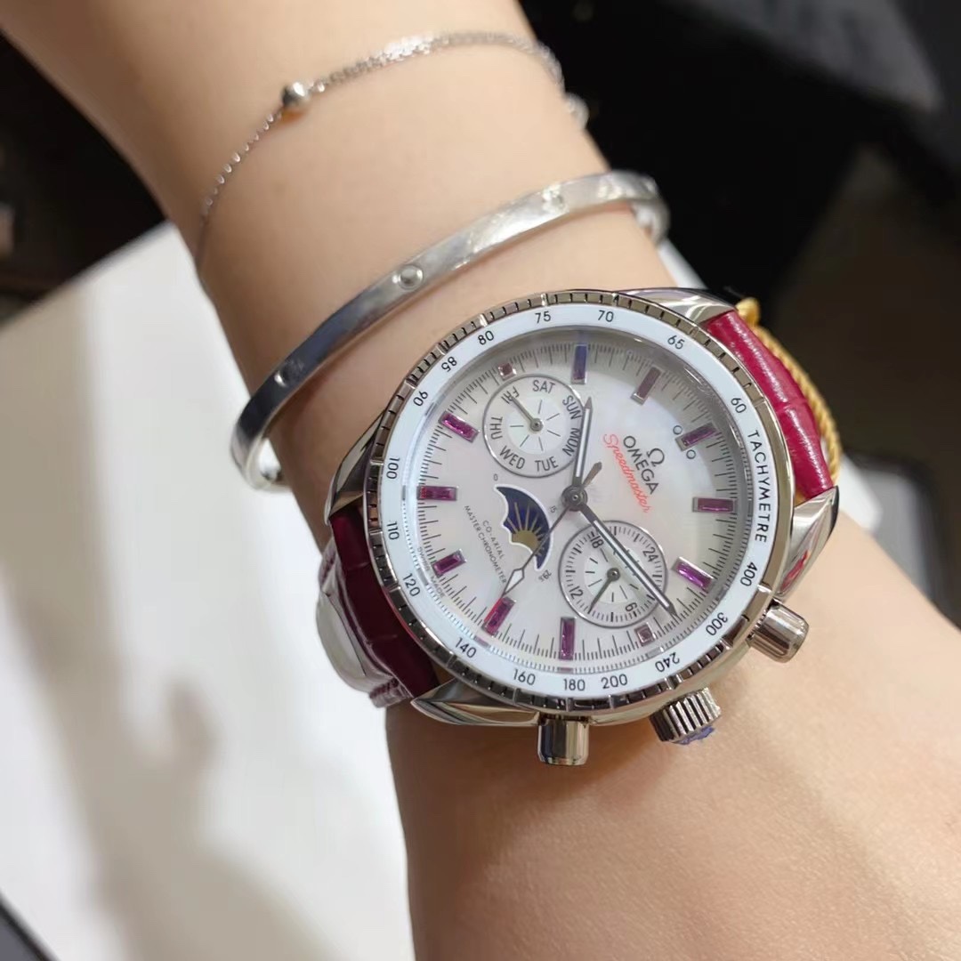 The brand new Omega Seamaster Moonphase shines bright - 图片 10