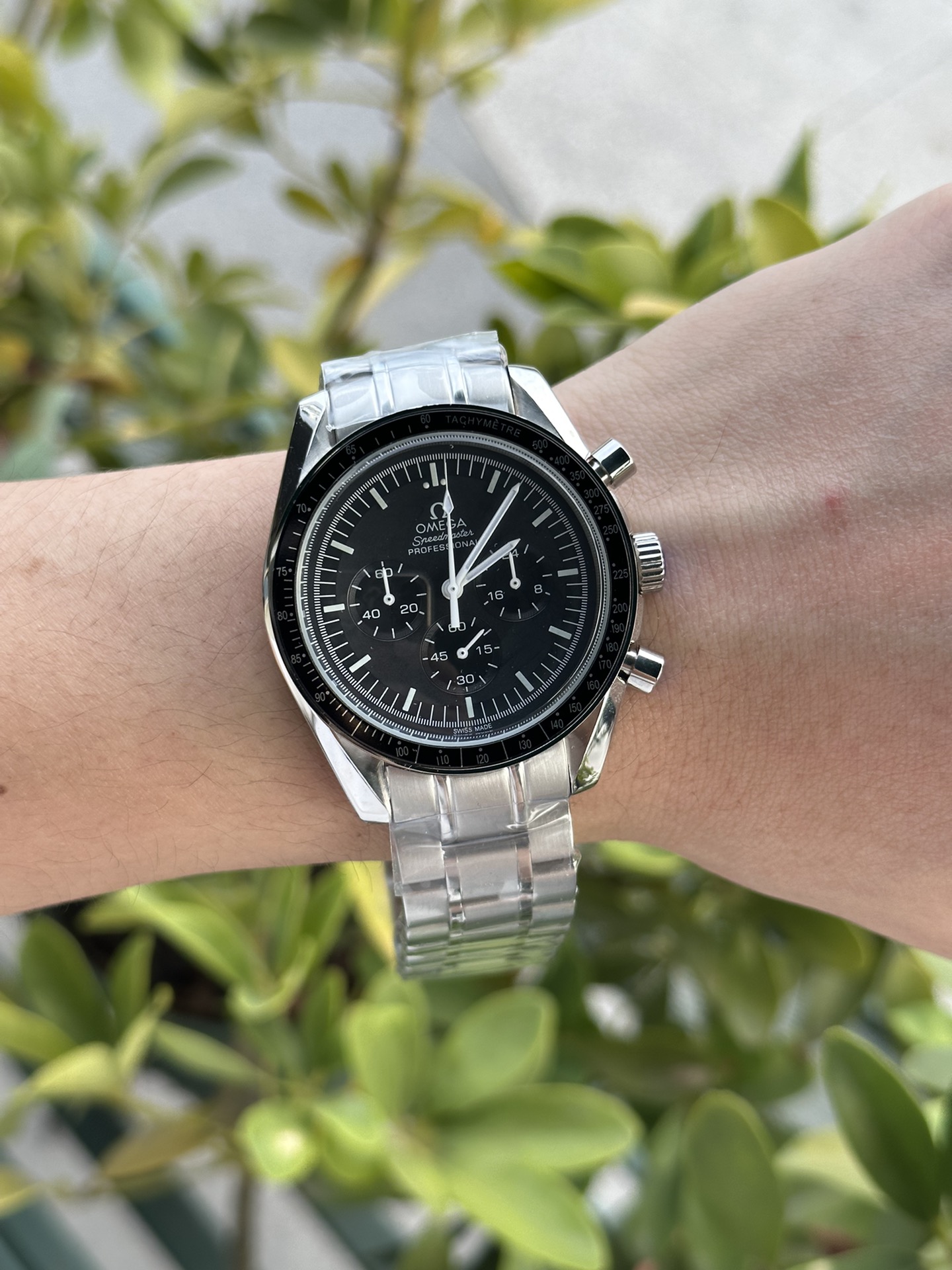 Speedmaster Racing Chronograph SeriesThis classic and robust timepiece continues the magnificent ocean legend. - 图片 2