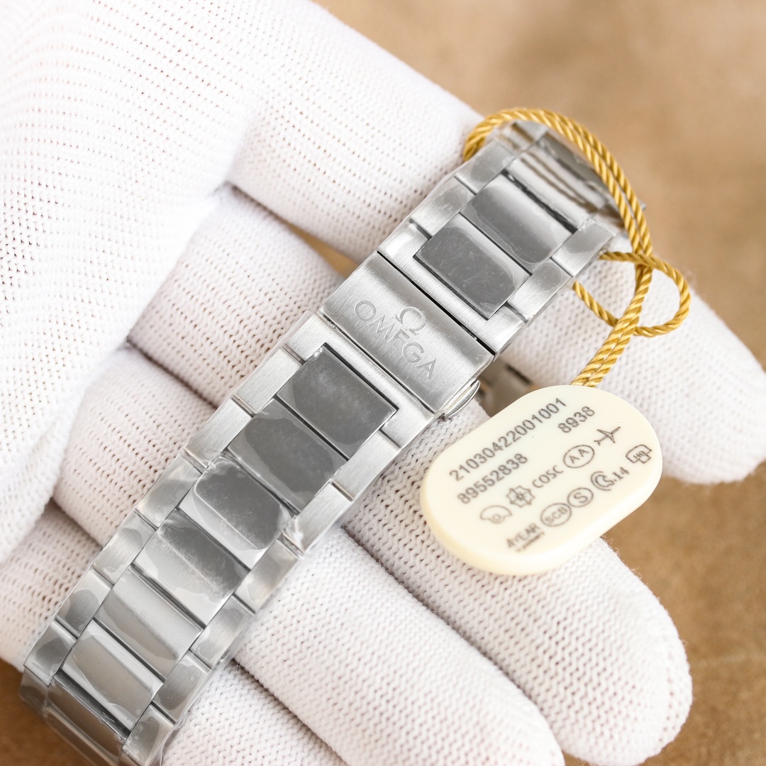 Seamaster World Timer 220.92.43.22.99.0011 - 图片 6