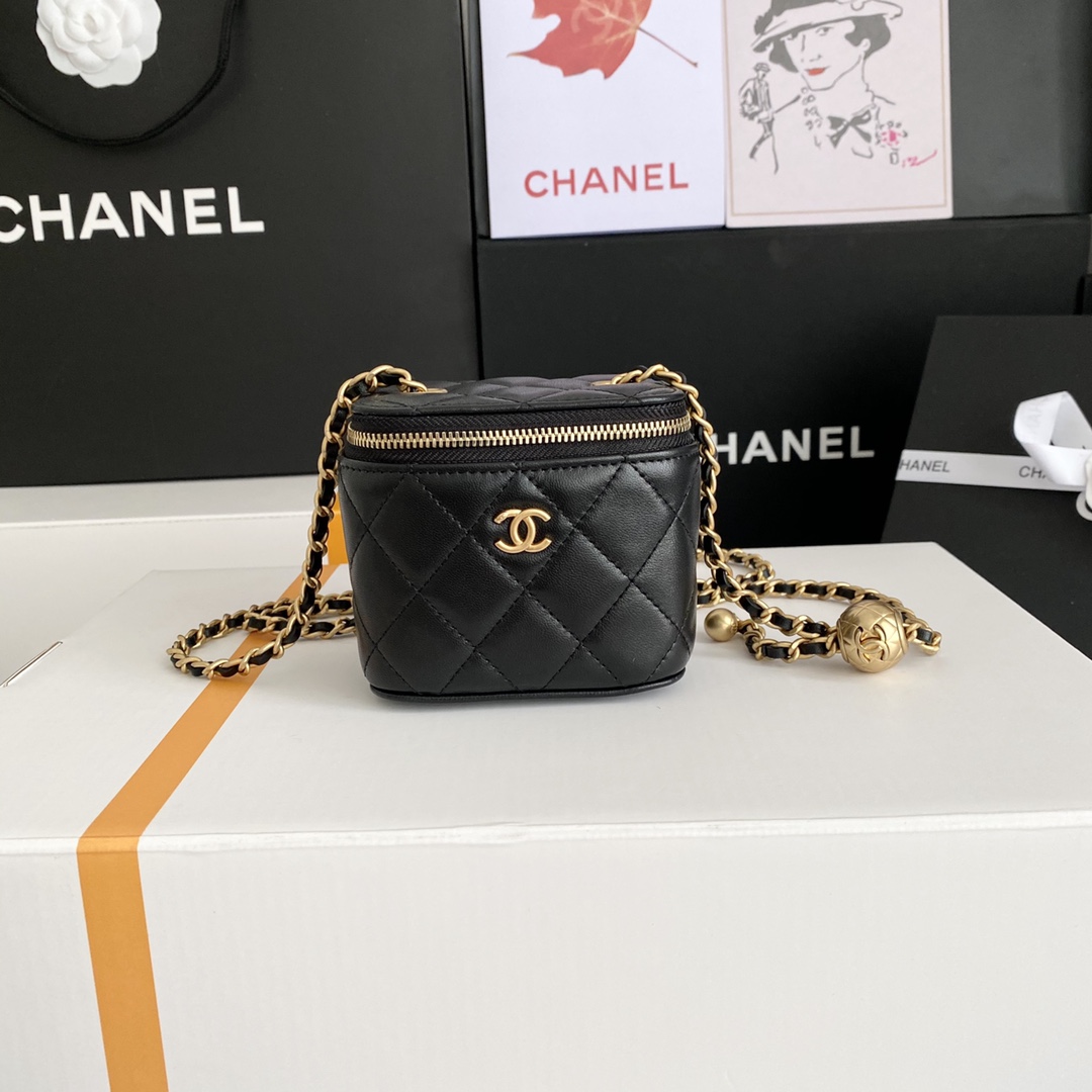 CHANEL-7
