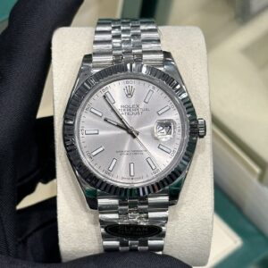 Log type M126334 black diamond