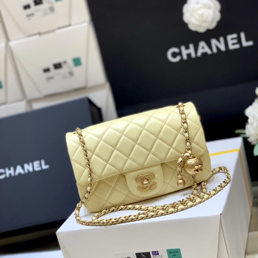 CHANEL-19