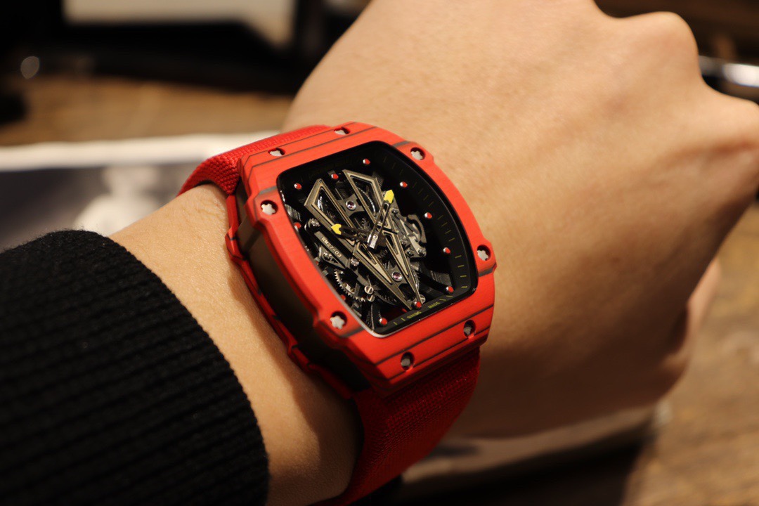 Roaring Bull, made of - 图片 3