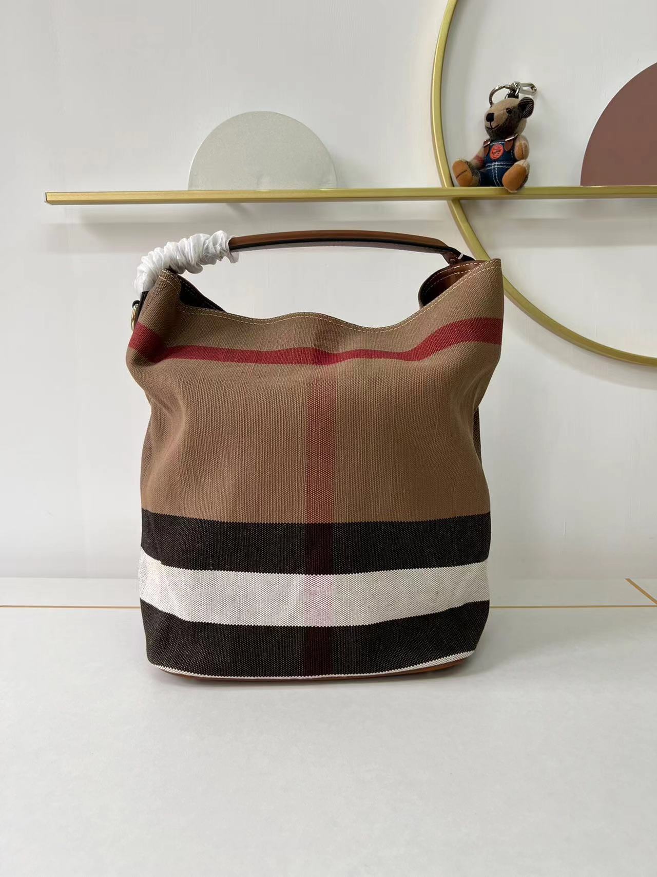 Burberry-2 - 图片 2