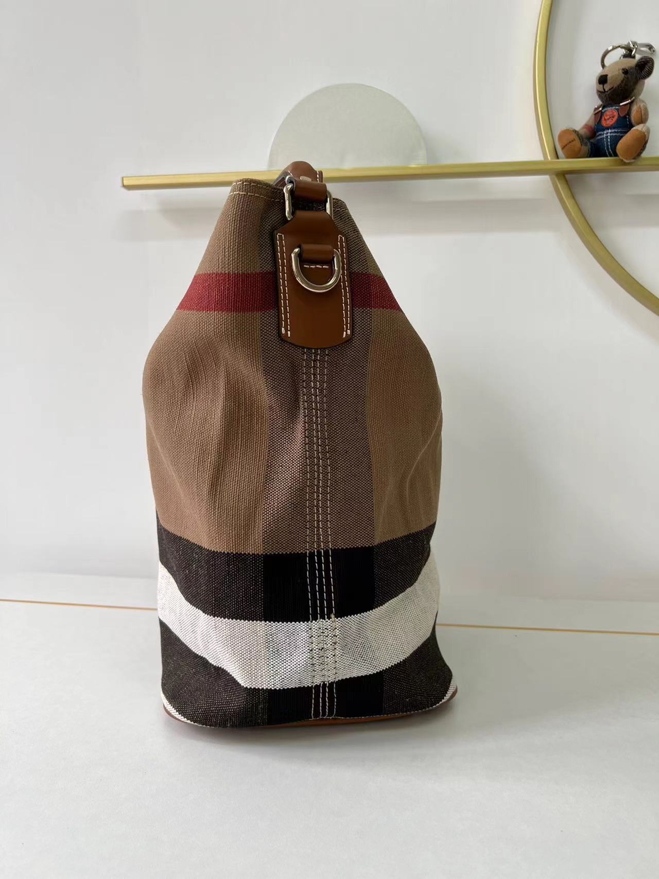 Burberry-2 - 图片 4