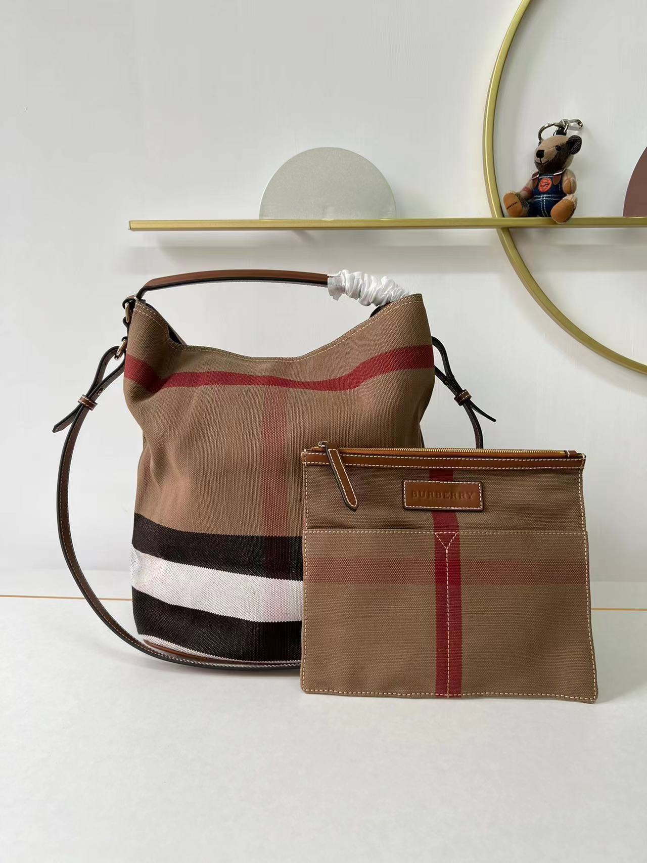 Burberry-2 - 图片 8