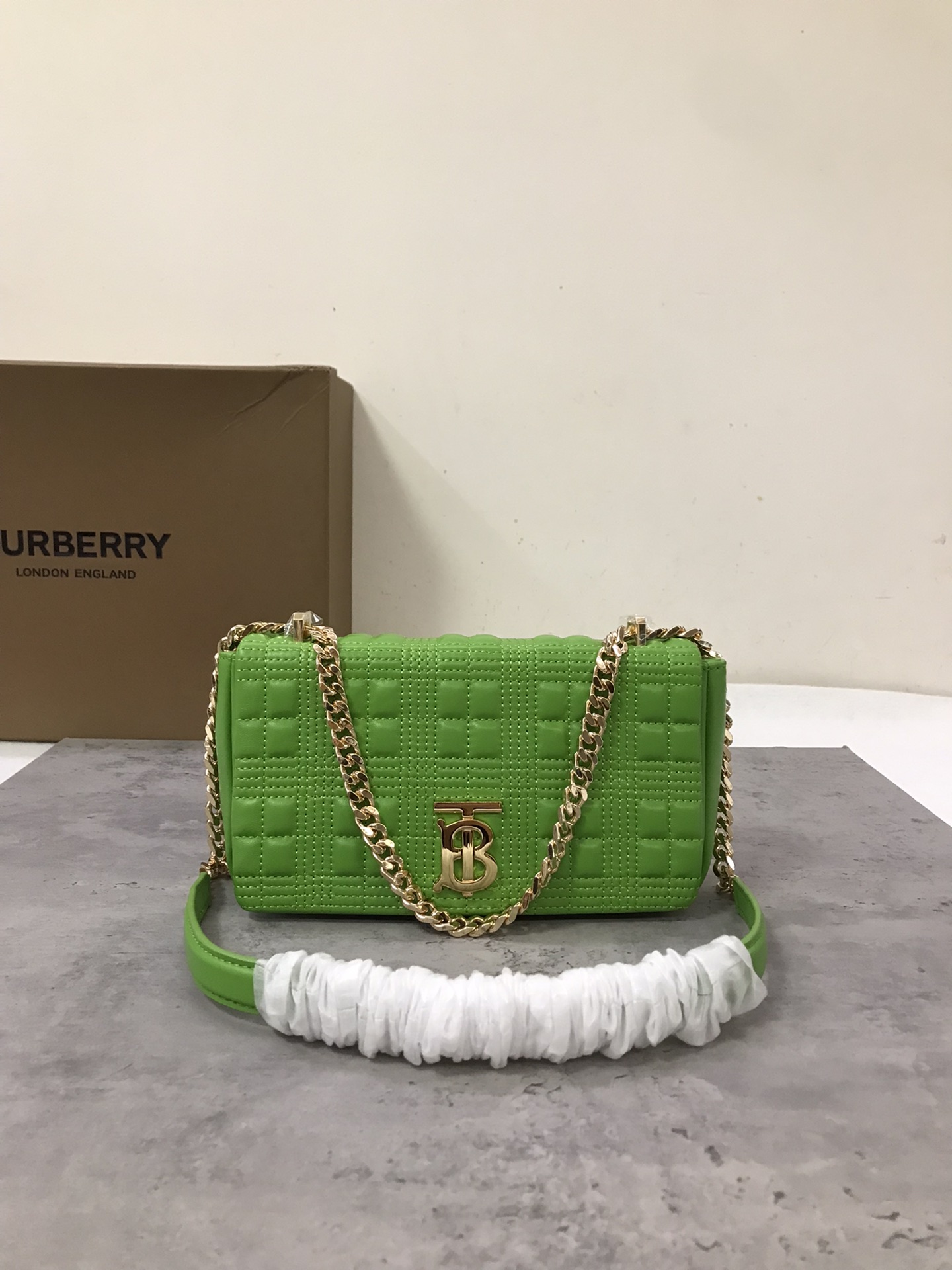 Burberry-16