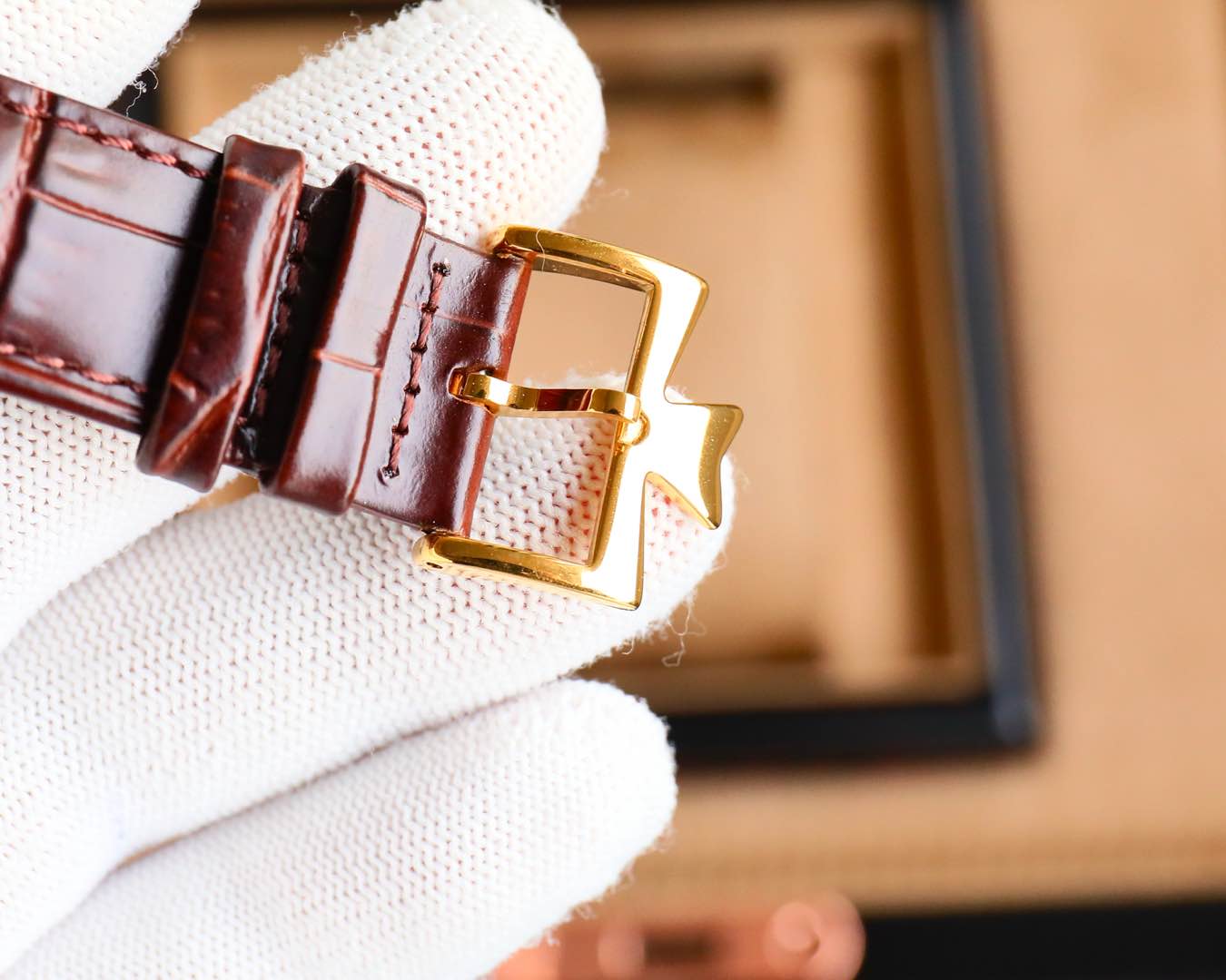 Constantin uses a simple 2.5 hand layout - 图片 9