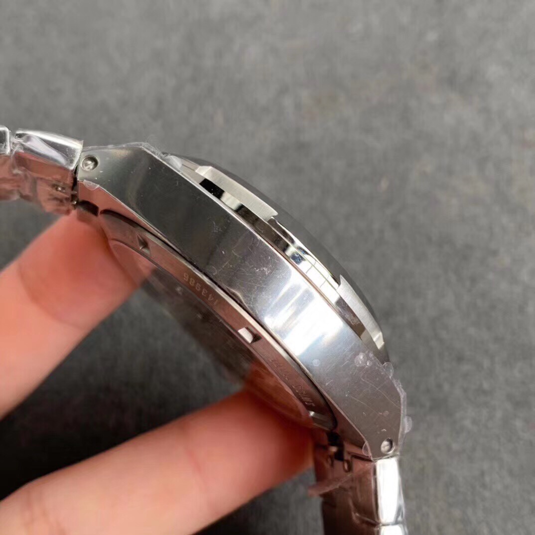 First Tourbillon - 图片 6