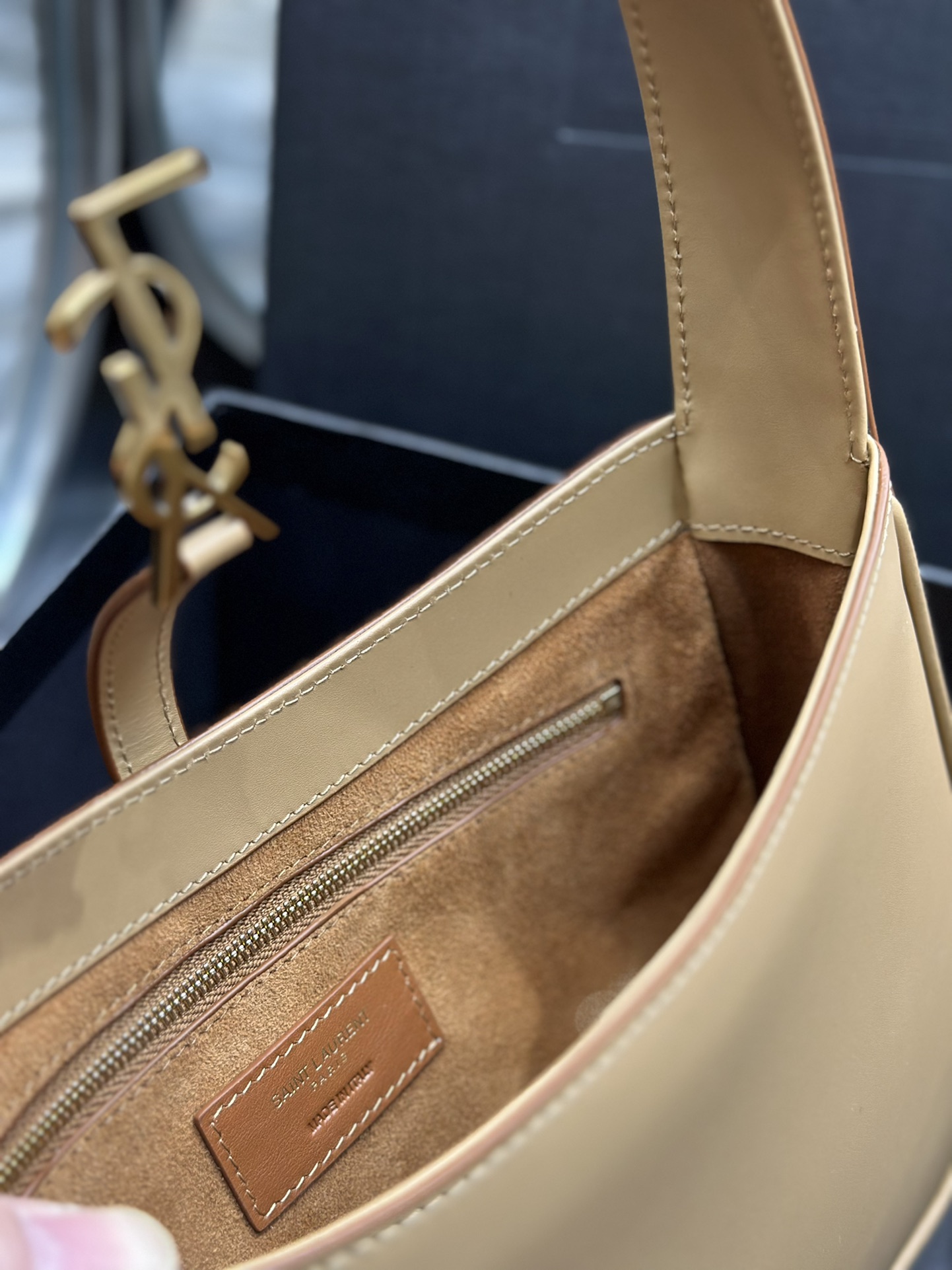 Saint Laurent-8 - 图片 28