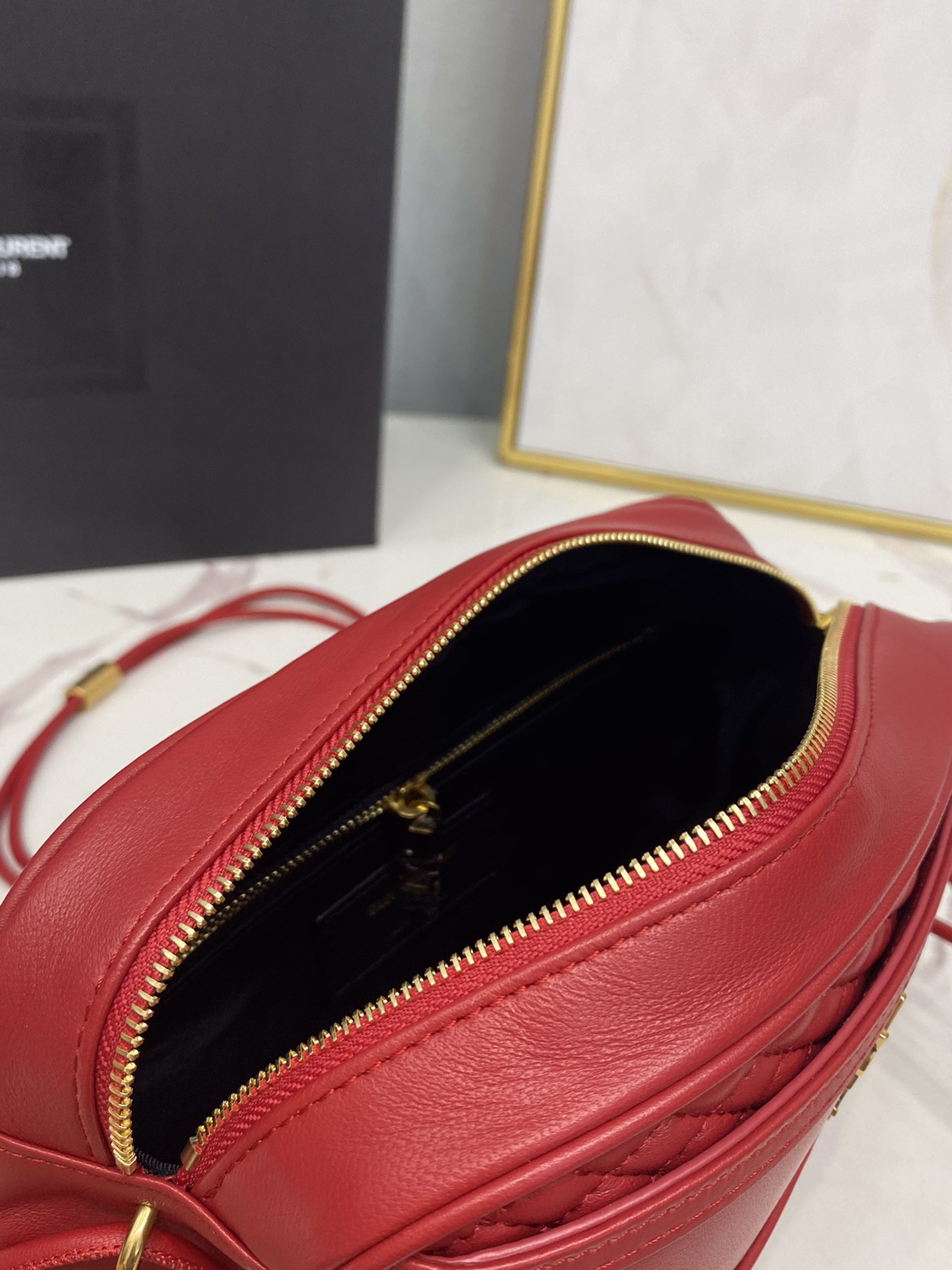 Saint Laurent-18 - 图片 9