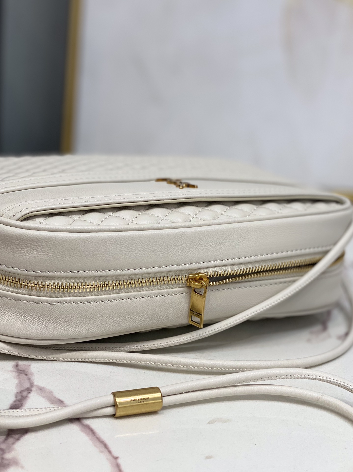 Saint Laurent-18 - 图片 19