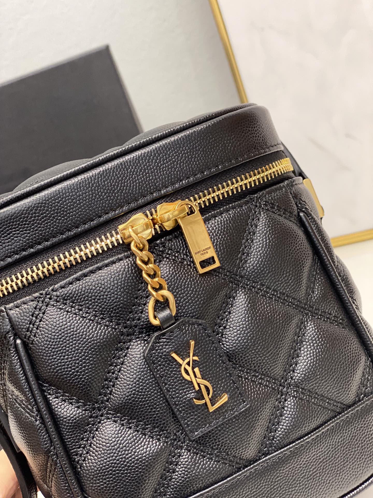 Saint Laurent-19 - 图片 6