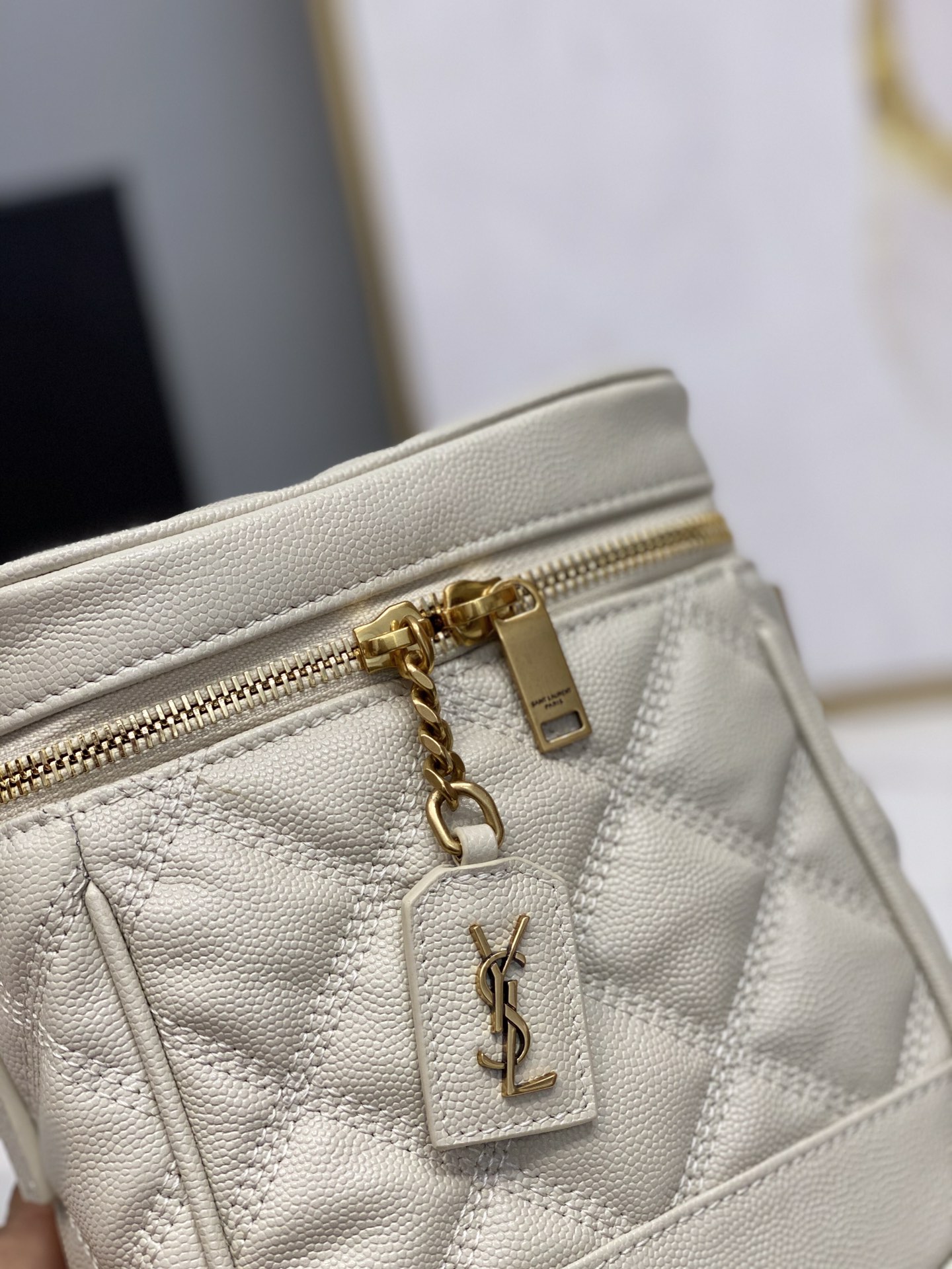 Saint Laurent-19 - 图片 15