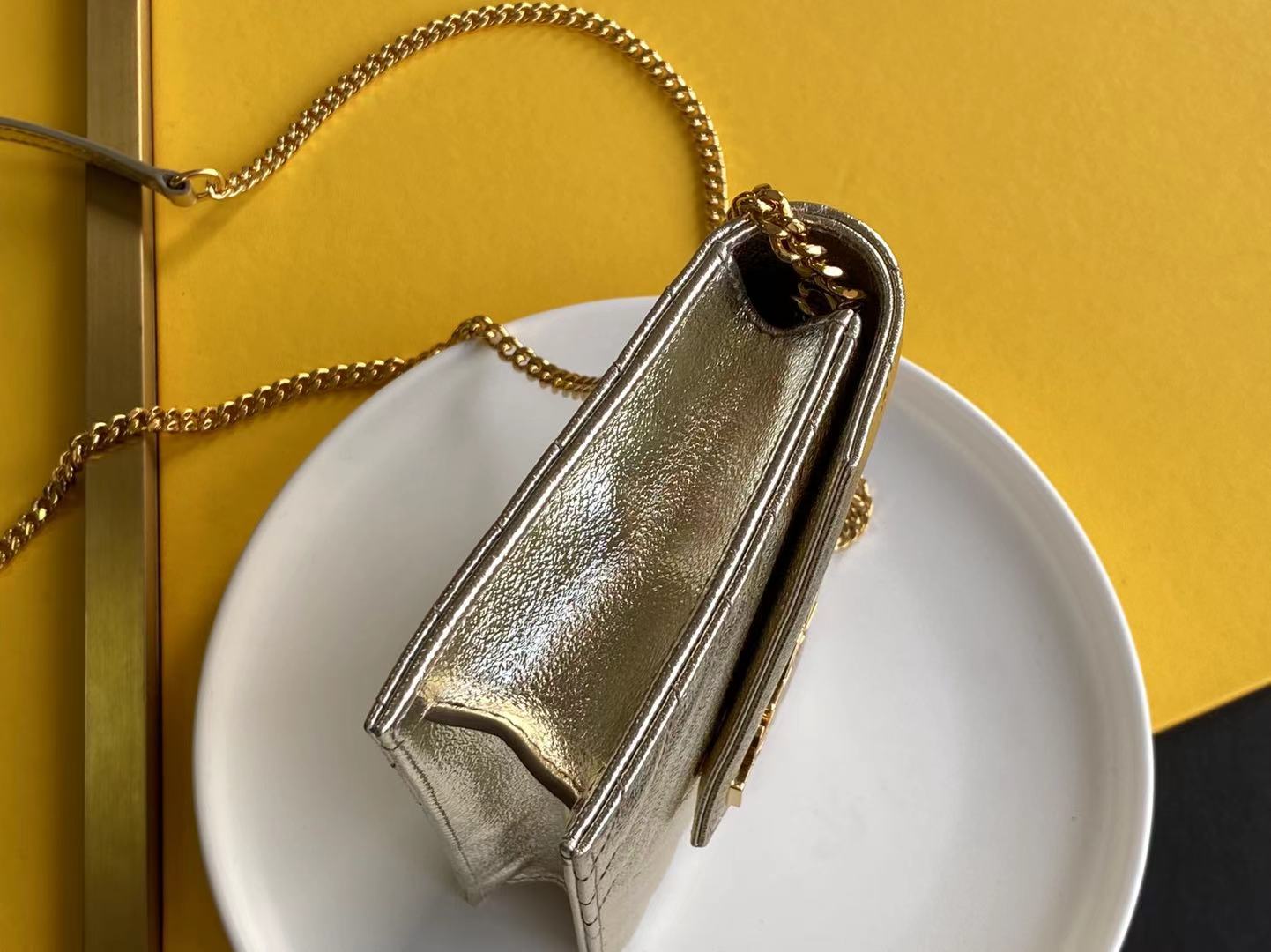 Saint Laurent-23 - 图片 5