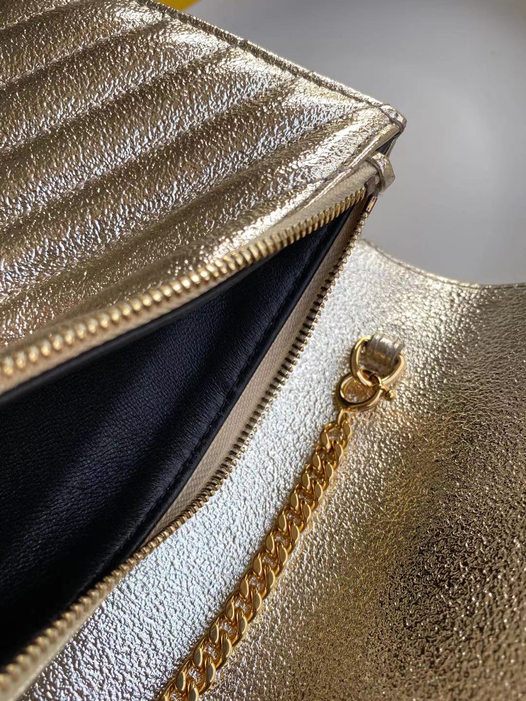 Saint Laurent-23 - 图片 8