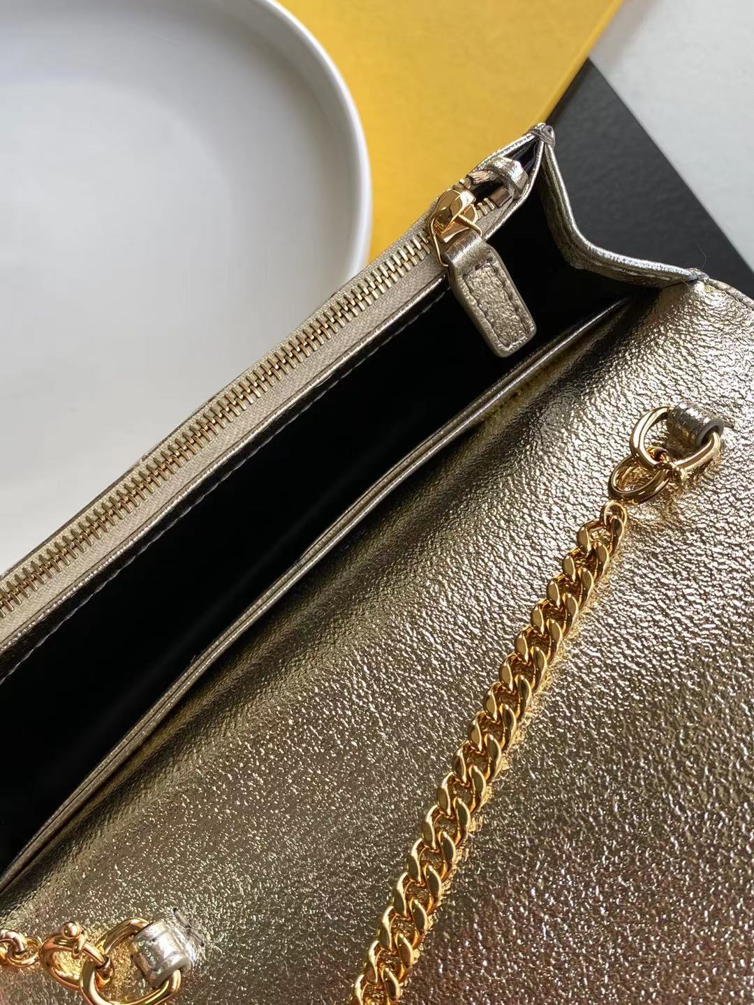 Saint Laurent-23 - 图片 10