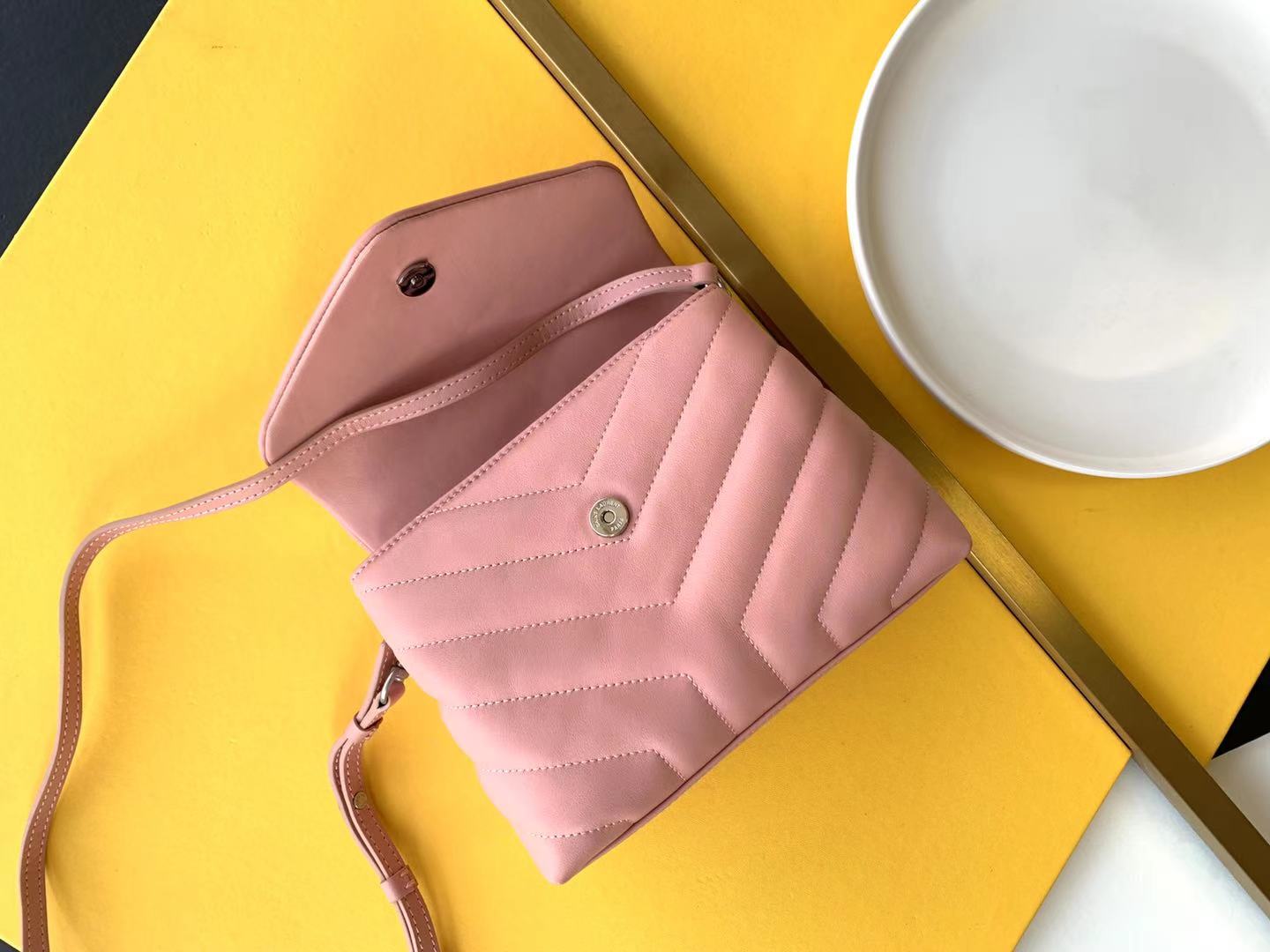 Saint Laurent-25 - 图片 9