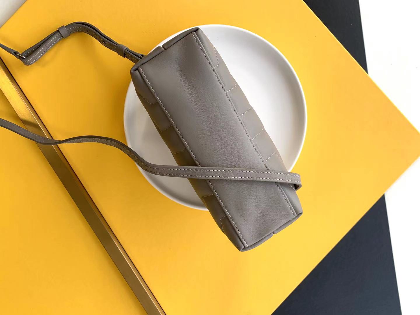 Saint Laurent-25 - 图片 13