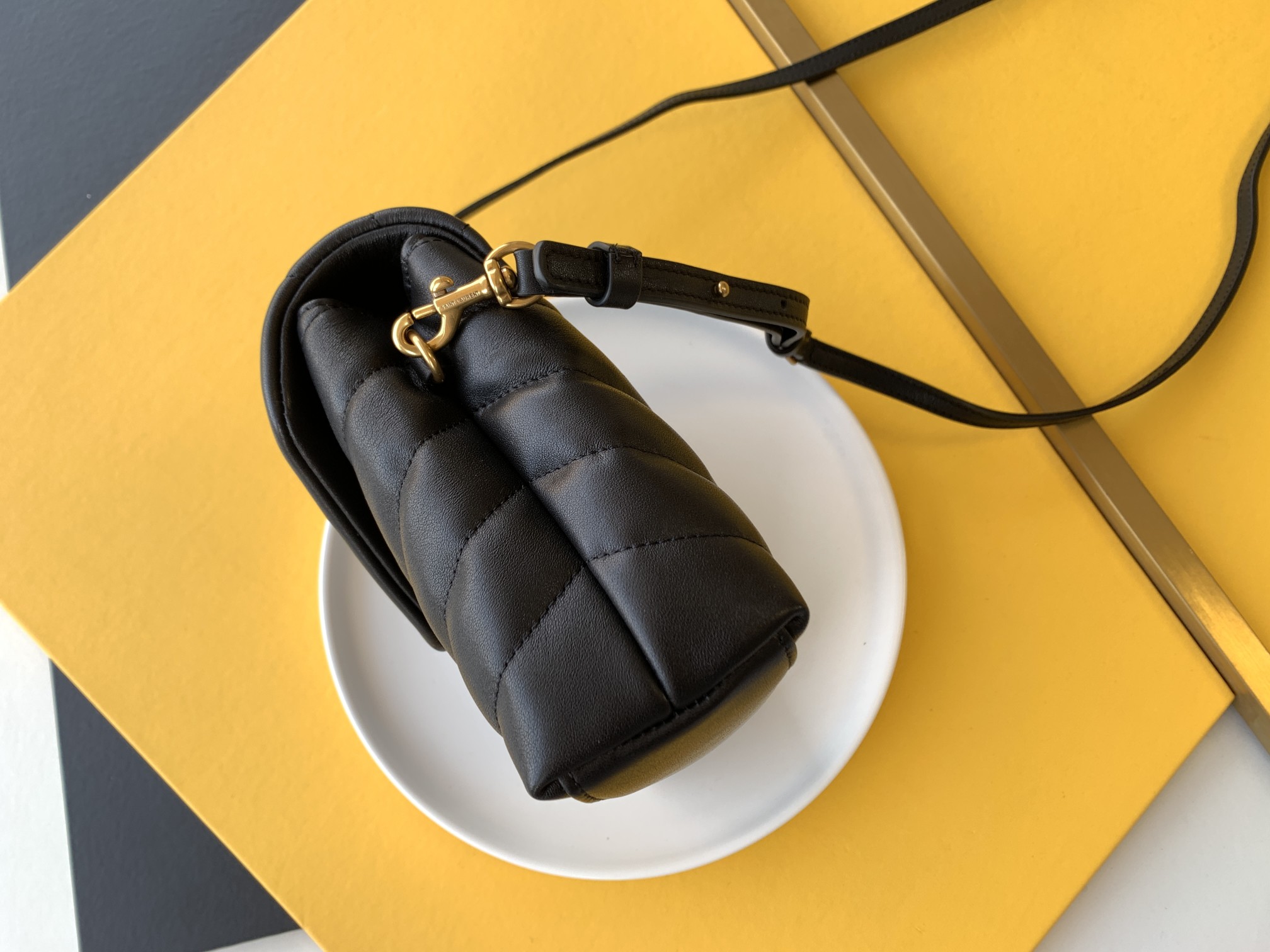 Saint Laurent-25 - 图片 49