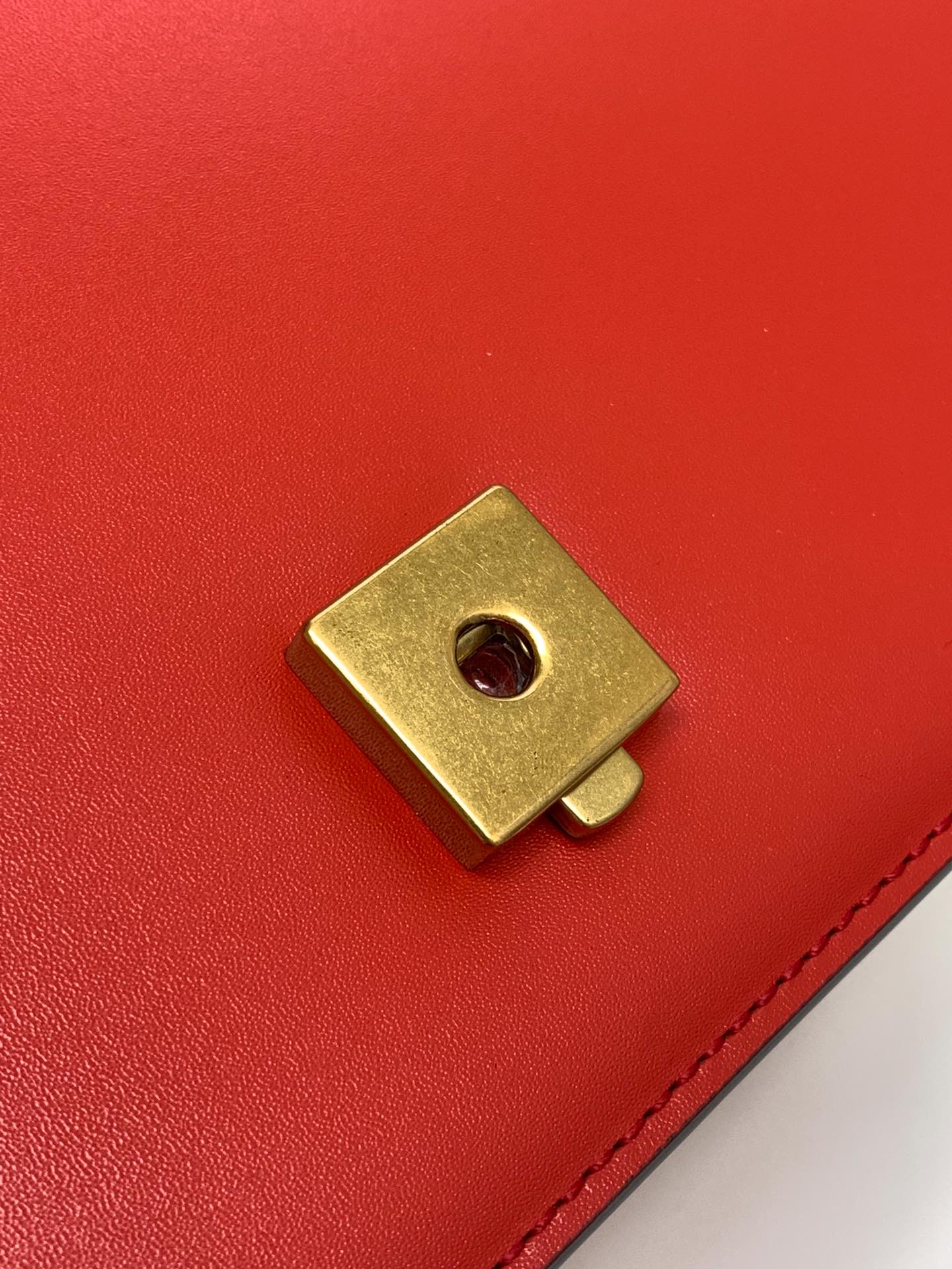 GUCCI-43 - 图片 17