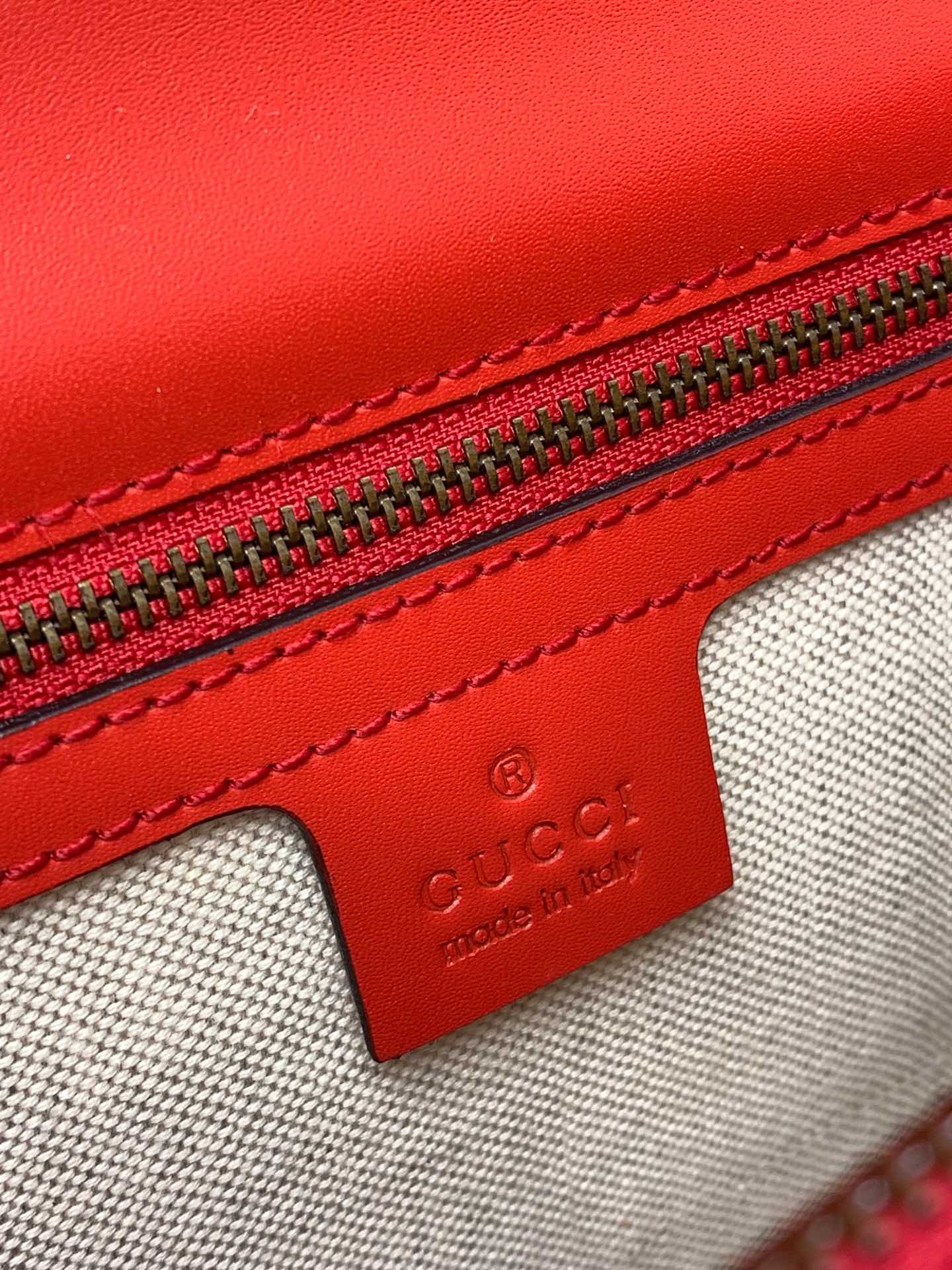 GUCCI-43 - 图片 19